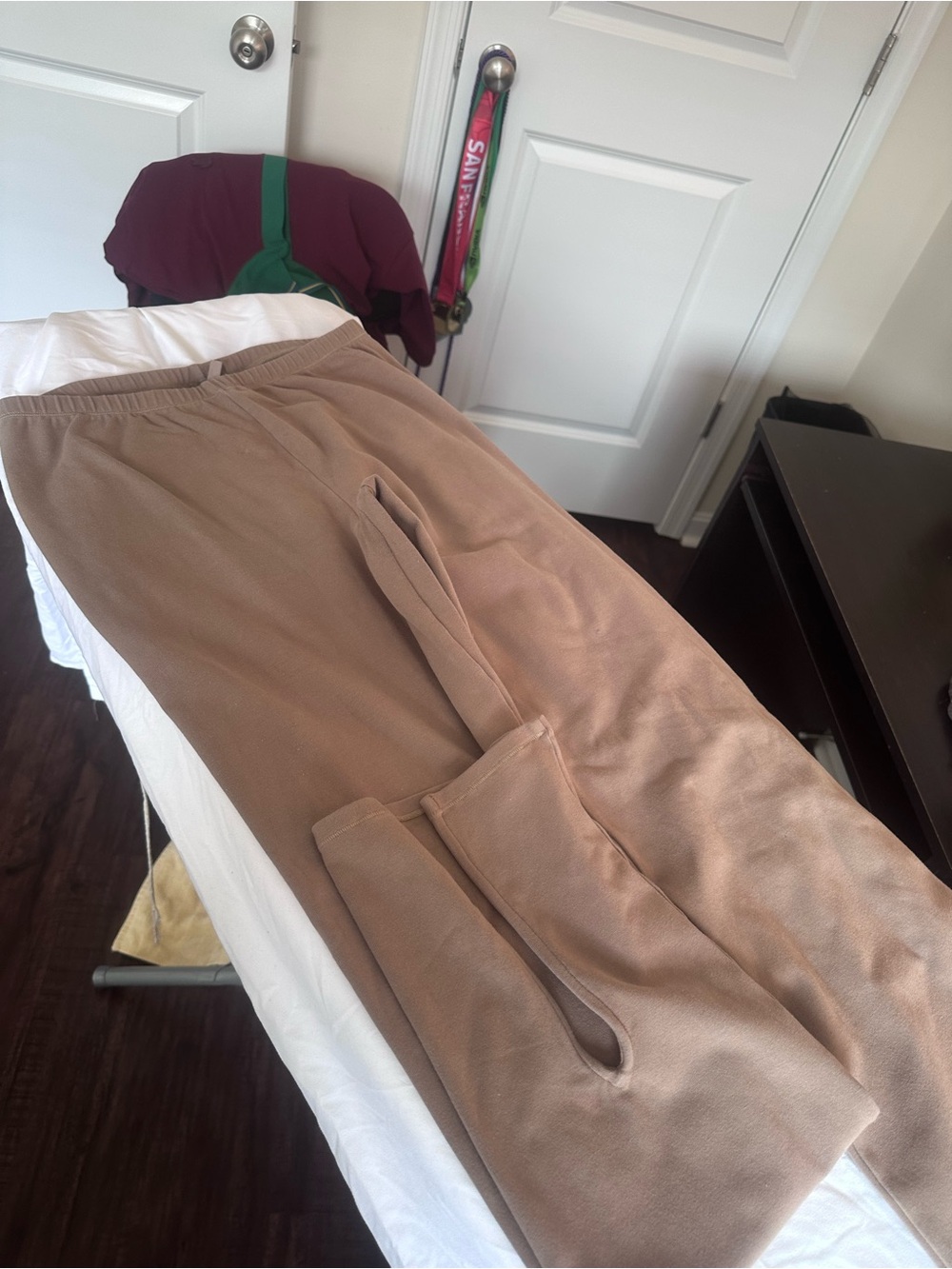 Skims Outdoor Split Hem Pant